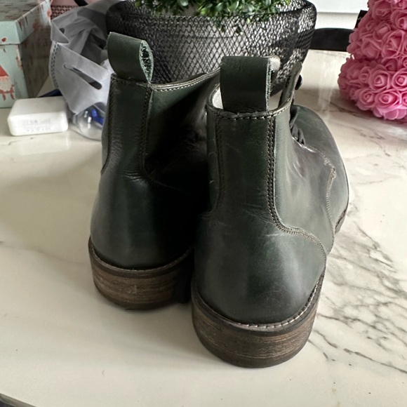 Mens Boots - Picture 4 of 7
